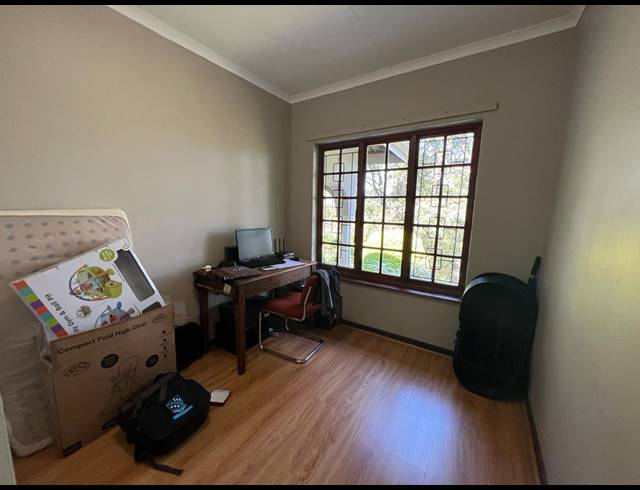 4 BEDROOM FREESTANDING FOR SALE IN CLARENDON